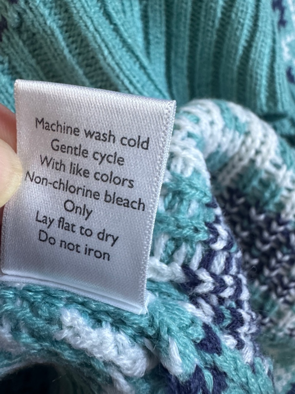 🆕 National Women's Fair Isle Patterned Teal and White Button-Up Cardigan Sweater - Picture 10 of 10